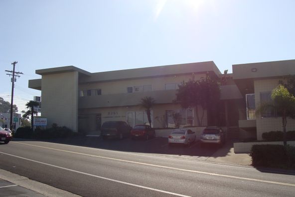 Bldg B: 8265 Commercial St, La Mesa, CA 91942